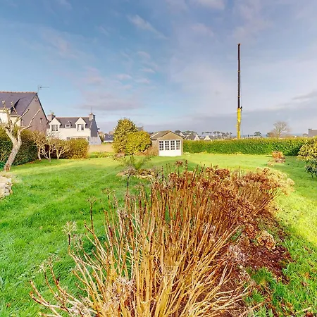 5 Bedroom Lovely In * Plouguerneau