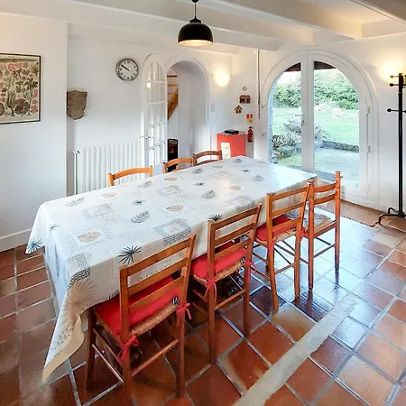 5 Bedroom Lovely In Feriehus