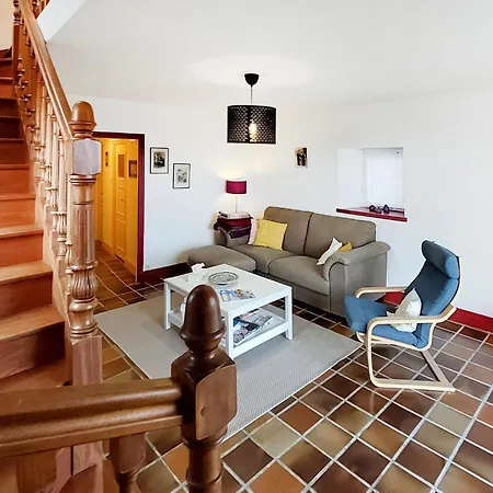 5 Bedroom Lovely In * Plouguerneau